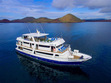 galapagos cruises